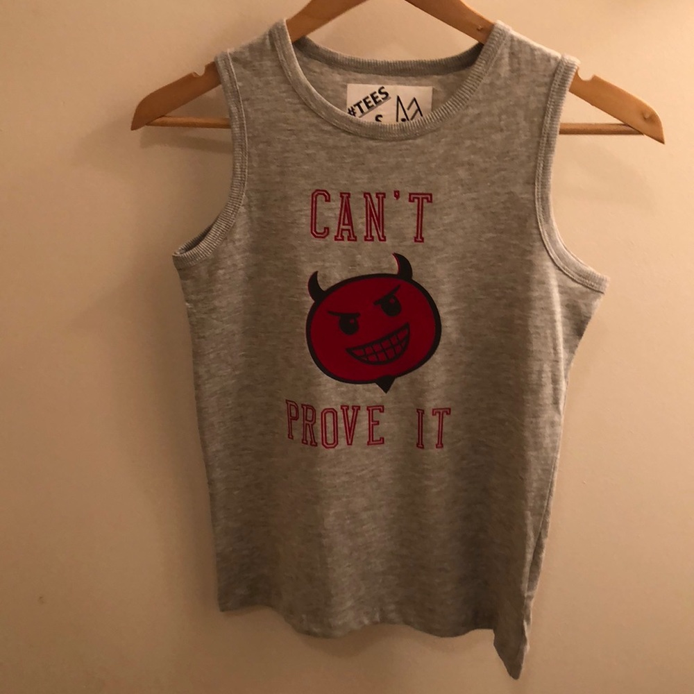 Graphic tank